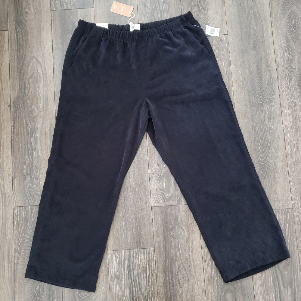 Black Corduroy pull on Pants Everbreeze High Rise Black  2X Wide Leg New